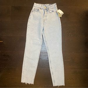 NWT H&M High Waisted Jeans